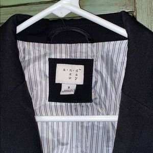 Size 8 Black blazer